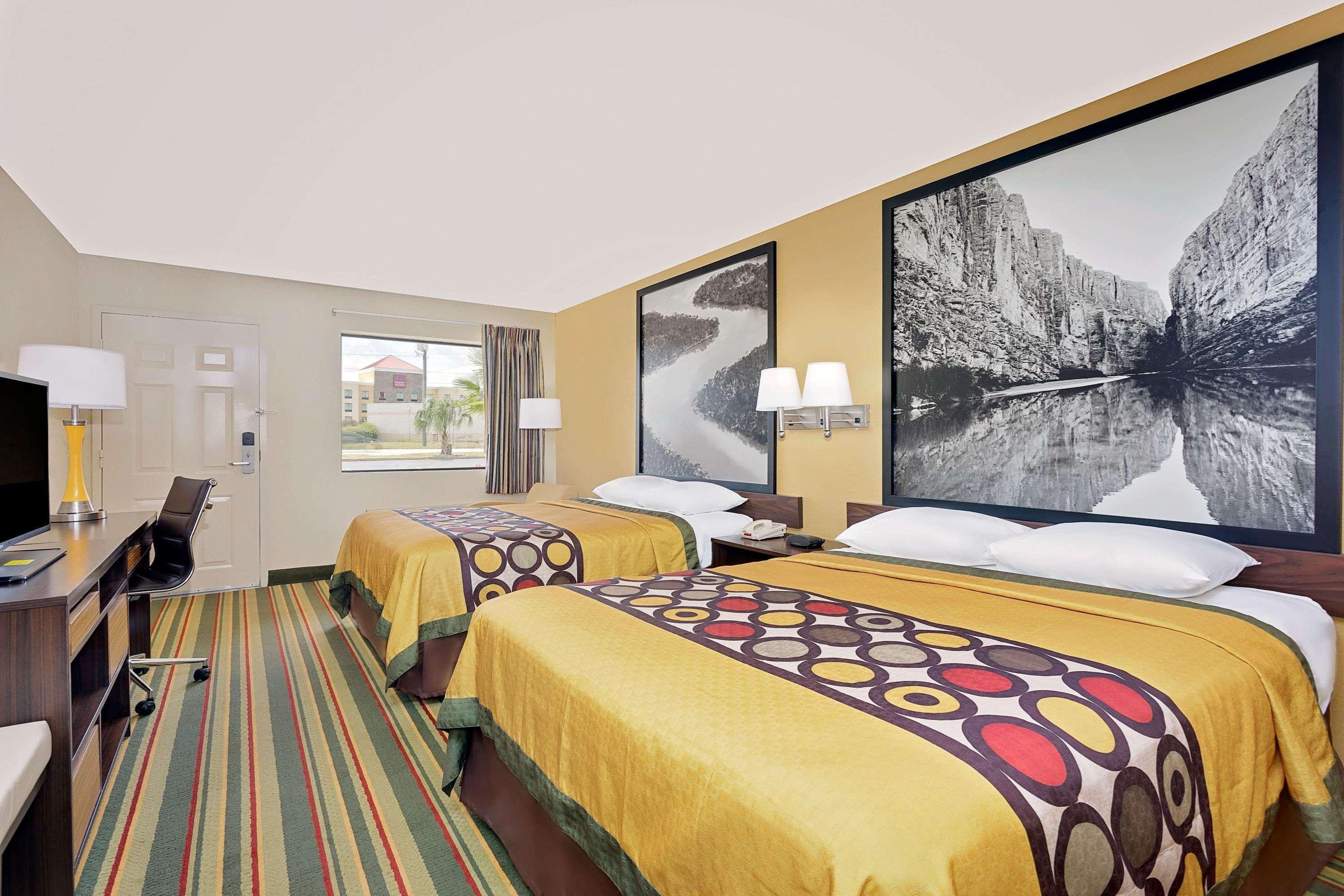 Super 8 By Wyndham Byron/South Macon Otel Dış mekan fotoğraf