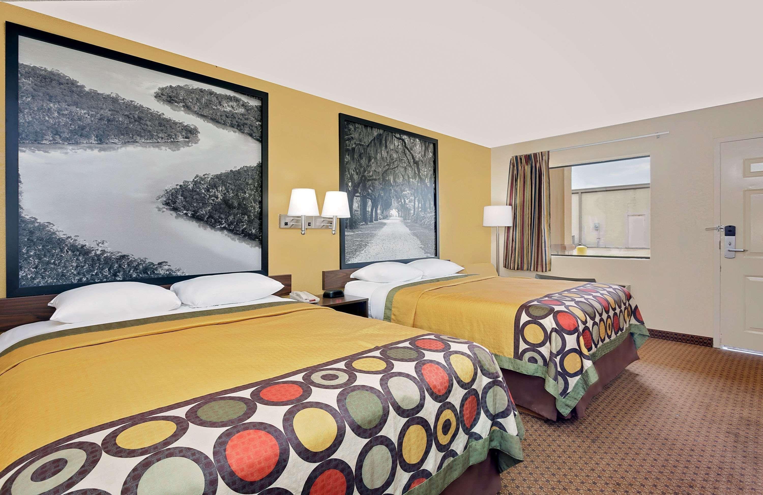 Super 8 By Wyndham Byron/South Macon Otel Dış mekan fotoğraf